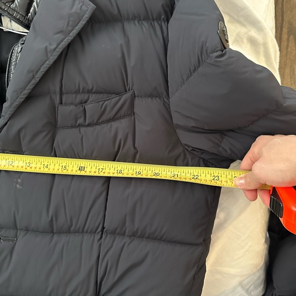 Down Moncler coat - Picture 6 of 6